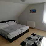 Maci Vendeghaz Lejlighed Bekescsaba