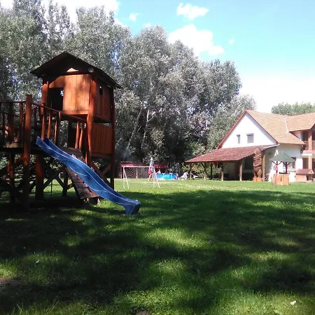 Maci Vendeghaz Διαμέρισμα Bekescsaba
